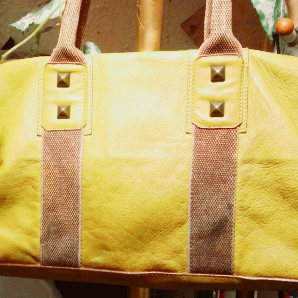 Falor Real Italian Leather Women's Purse
